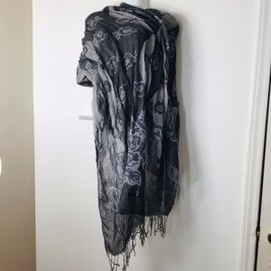 pashmina Black & Gray Floral Fringe Wrap Scarf